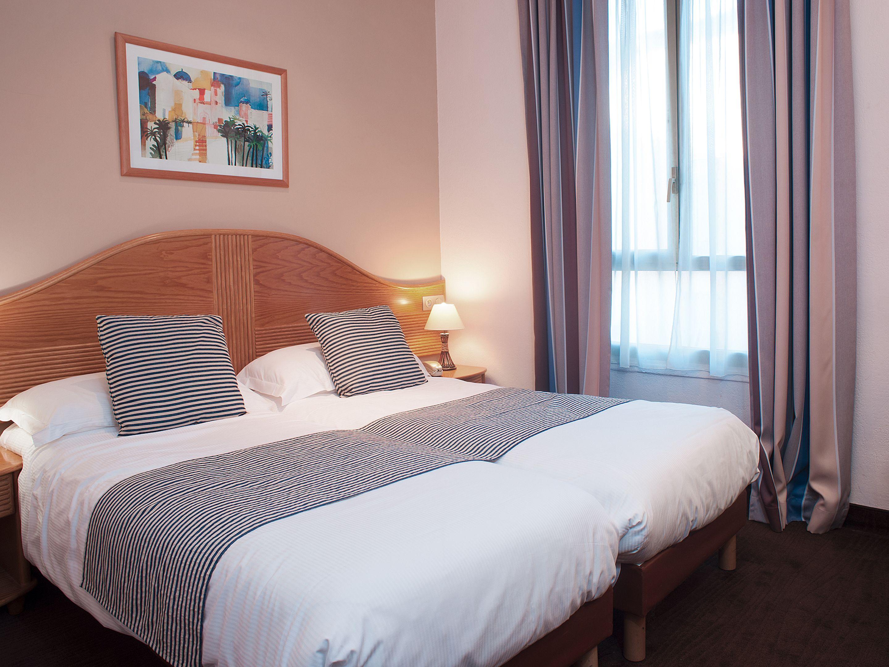 Standard Double or Twin Room,1279163929:JPEG